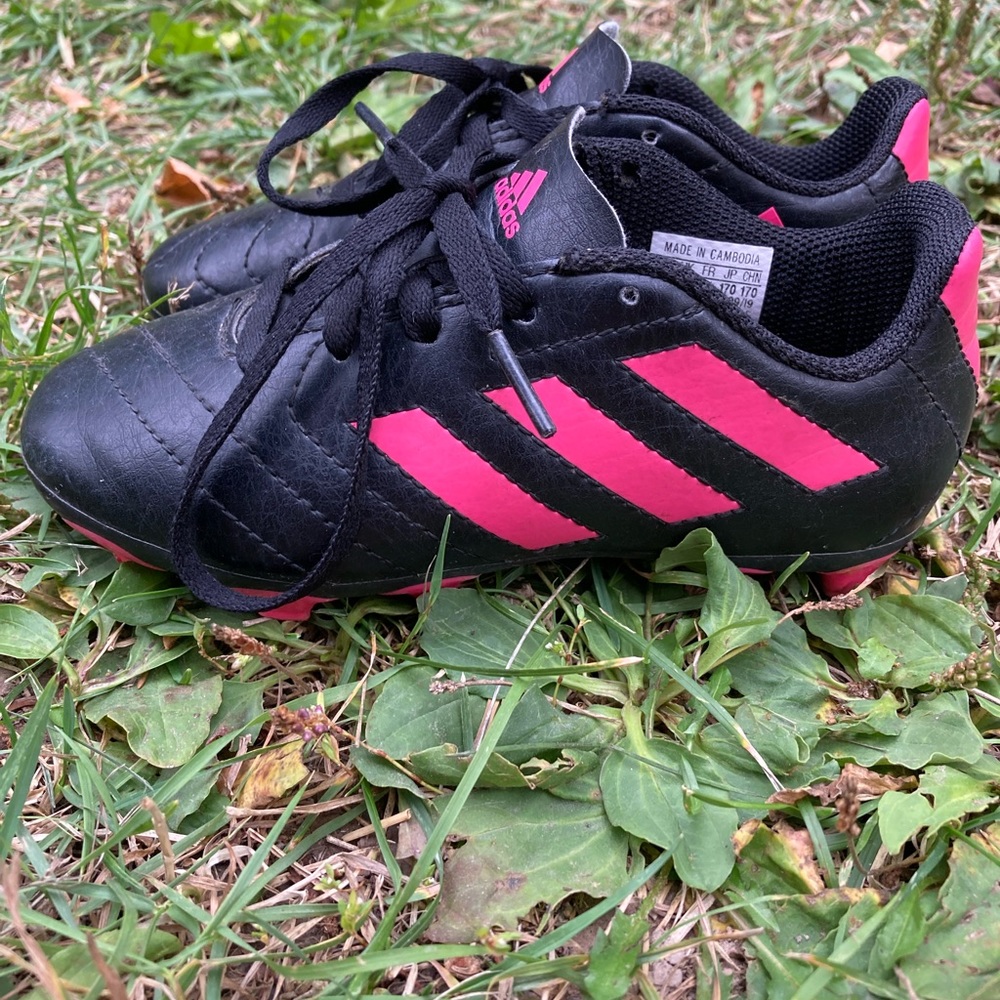 Adidas Soccer Cleats, Girls Size 11